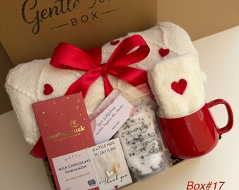 Gift Box for Her, Long Distance Gift, Cozy Self Care Set, Love Care Package, Gift for Girlfriend, Wife or Best Friend