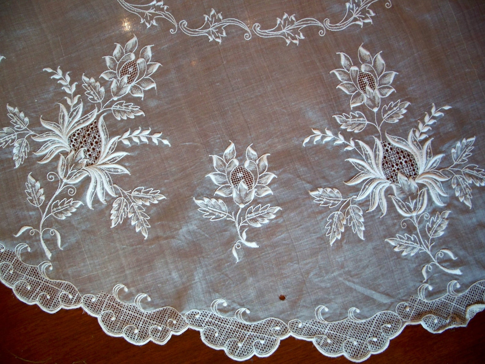 Rare Vintage Piña Cloth Round Table Topper Heavily Etsy