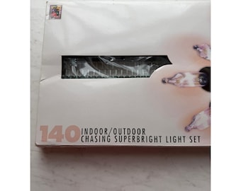 VTG Seasonal Specialties Chasing Christmas Lights 140ct White Holiday Decor