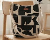 Gentry Crossbody Bag PDF Sewing Pattern | Beginner Messenger Bag Tutorial | DIY Canvas Day Purse Pattern | Minimalist Everyday Tote