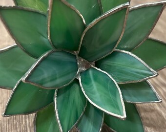 Stained Glass Large Succulent Pattern – Layered Plant Design (PDF + SVG)