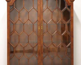 VENDIDO** Aparador italiano vintage de madera de nogal, vidrio biselado, Francesco Molon