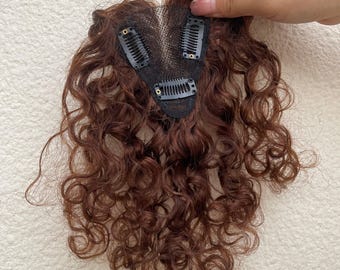 Extensiones de cabello humano virgen hechas a mano con encaje en forma de V de color marrón rojizo rizado