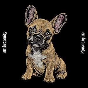 Può includere: Un disegno ricamato di un cucciolo di bulldog francese color marrone chiaro con grandi orecchie e occhi scuri, seduto su uno sfondo nero a tinta unita. Il testo "embroready" è scritto in un carattere gotico su entrambi i lati del cane.