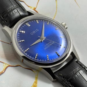 Vintage Oris Men's Navy Blue Dial Hand-Winding Watch, Swiss FHF Movement image 4