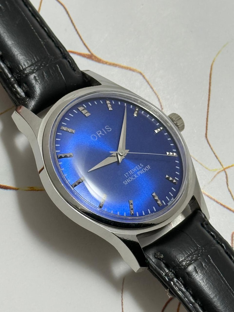 Vintage Oris Men's Navy Blue Dial Hand-Winding Watch, Swiss FHF Movement image 3