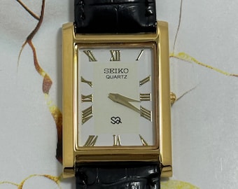 Vintage Seiko Tank Slim Quartz Watch – White Roman Dial Japan  Black Leather Strap