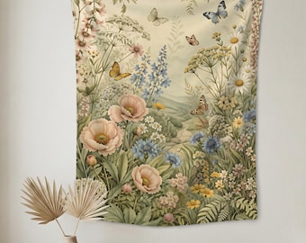 Arazzo vintage con prato fiorito, arazzo floreale pastorale con farfalle, decorazione da parete in stile cottagecore delicato per camera da letto e soggiorno.