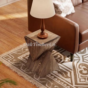Modern Geometric Wood End Table – Farmhouse‑Style Side Table with Sculptural Pedestal Base,