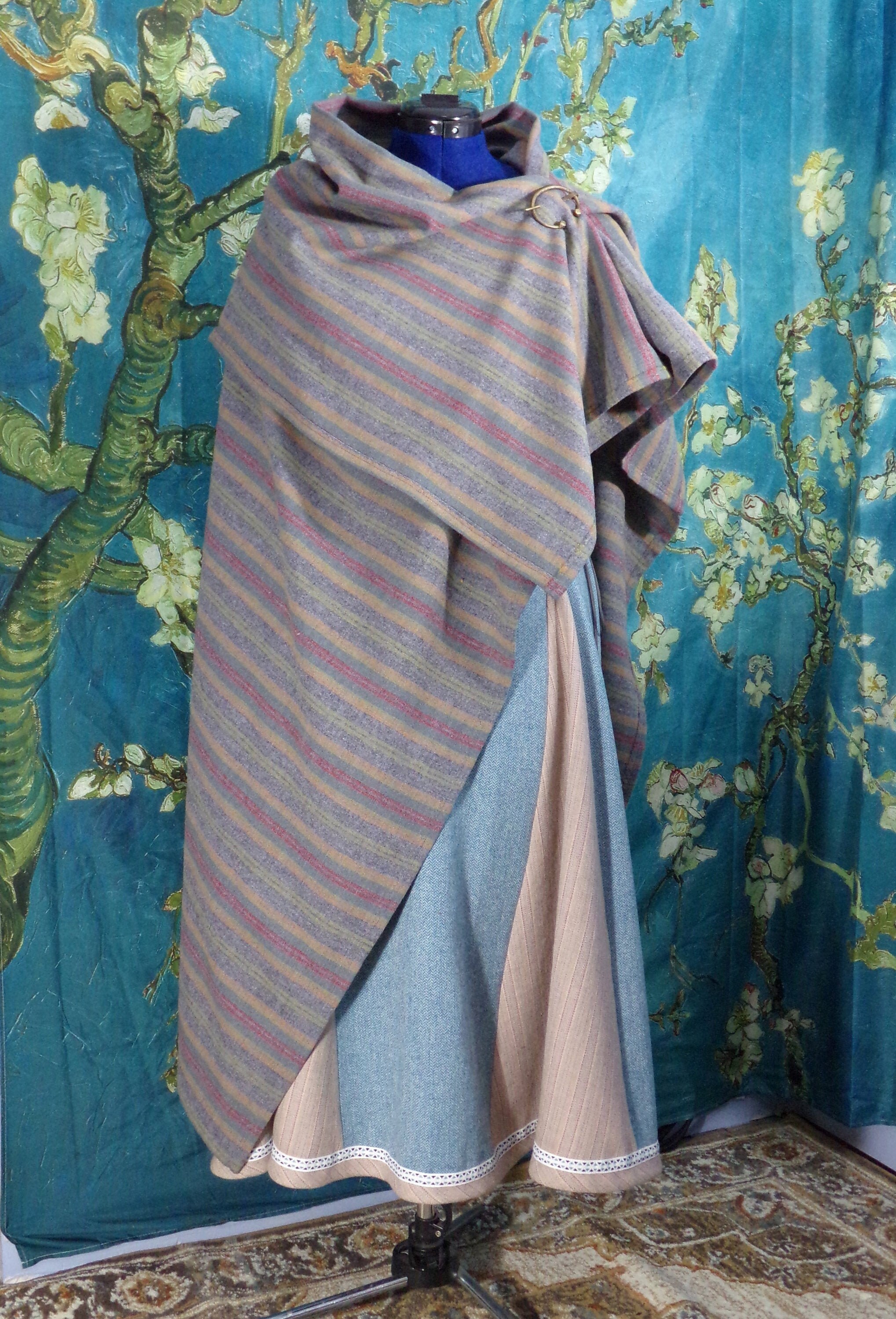 Rectangle/Viking Blanket Cloak with Pennanular Pin Gray Wool Etsy