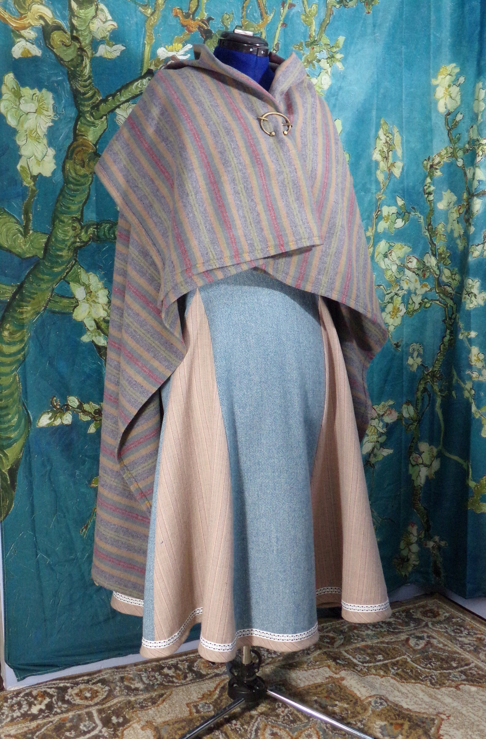 Rectangle/Viking Blanket Cloak with Pennanular Pin Gray Wool Etsy