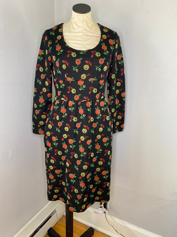 Floral 1970s polyester stretch dress