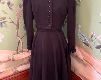 1940s Black Gaberdine New Look, Cropped Waist, Swing Skirt Suit