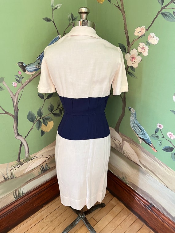 1940s White and Navy Color Block Linen, Double Br… - image 6