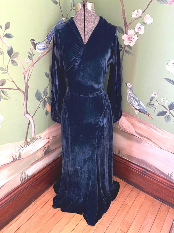 1930s Royal Blue Silk Velvet Bias Cut Bell Sleeved evening Wrap Gown