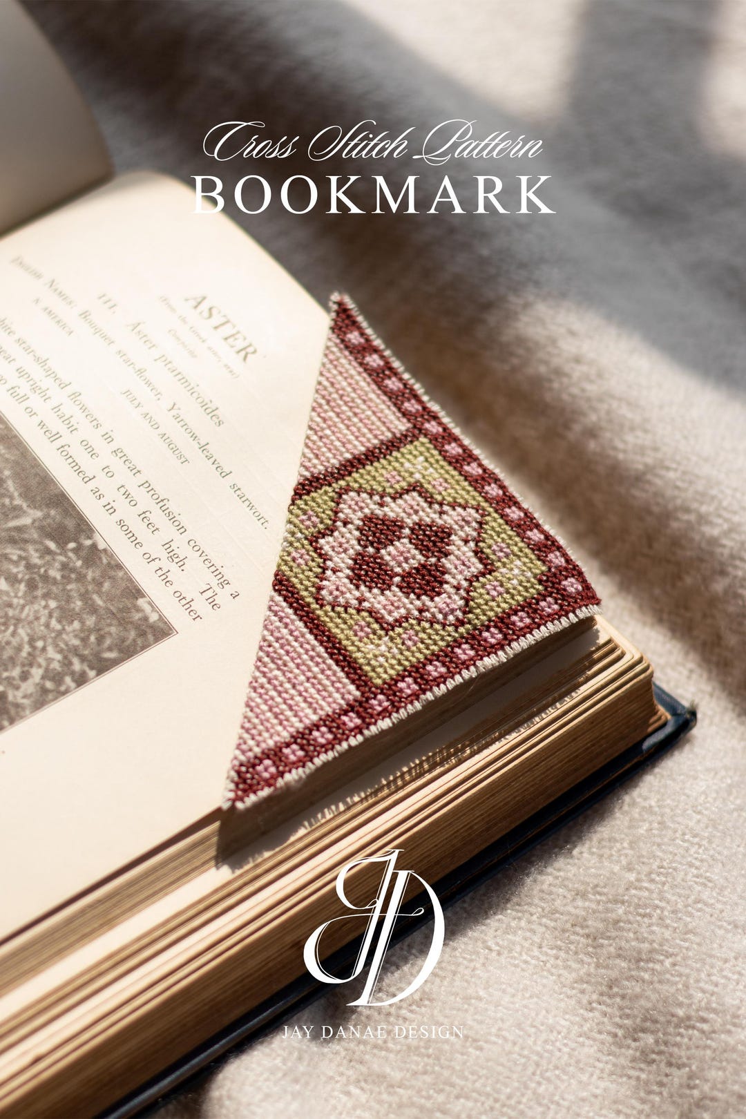 Corner Bookmark Cross Stitch Pattern | PDF DOWNLOAD | Quilt Style - Etsy