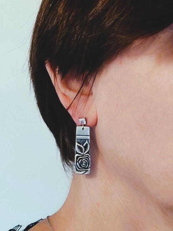 Boucles D'oreilles Anciennes Pendantes En Argent 925 - Fermoir à Vis - Dimensions 36x20 Mm