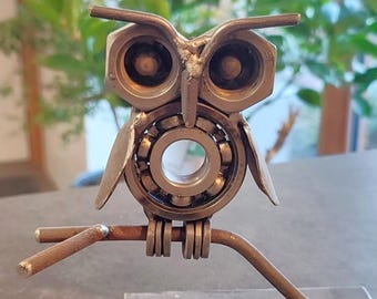 Owl ball bearing and bolts