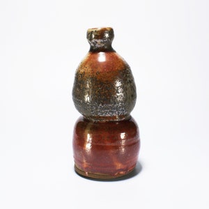 Shino Tokkuri, Stoneware Gourd Shaped Sake Bottle