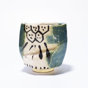 Shino Oribe Yunomi, Hand Painted Tea Bowl