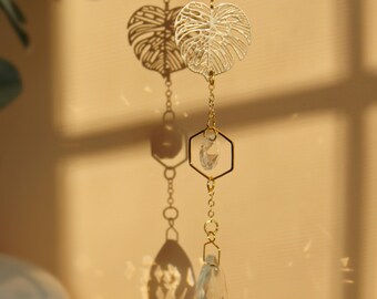 Atrapasol de cristal con forma de hoja de Monstera • Decoración botánica para ventanas • Regalo hecho a mano para amantes de las plantas