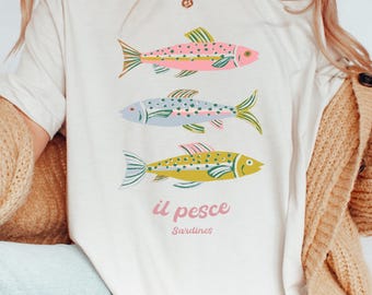 Camisa de sardinas, camiseta italiana de verano, top gráfico Il Pesce, regalo de vacaciones europeas, ambiente costero