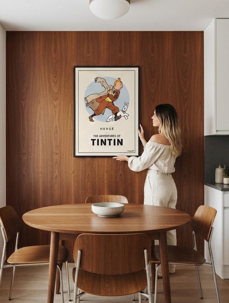 Póster oficial de Tintín y Milú estilo cómic vintage / Cuadro retro de dibujos animados enmarcado para pared, decoración minimalista. imagen 2