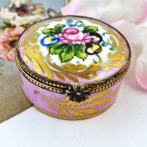 LIMOGES リモージュ トリンケットボックス 小物入れ ハンドペイント 花柄 ヴィンテージのリモージュボックス、フランスの磁器の小物入れ、手描き