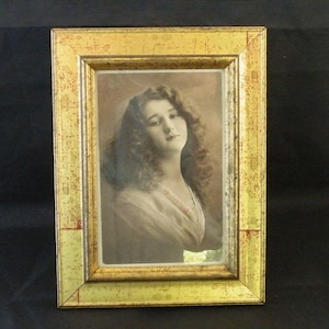 Vintage gold Rahmen mit Staffelei Ständer für Fotos