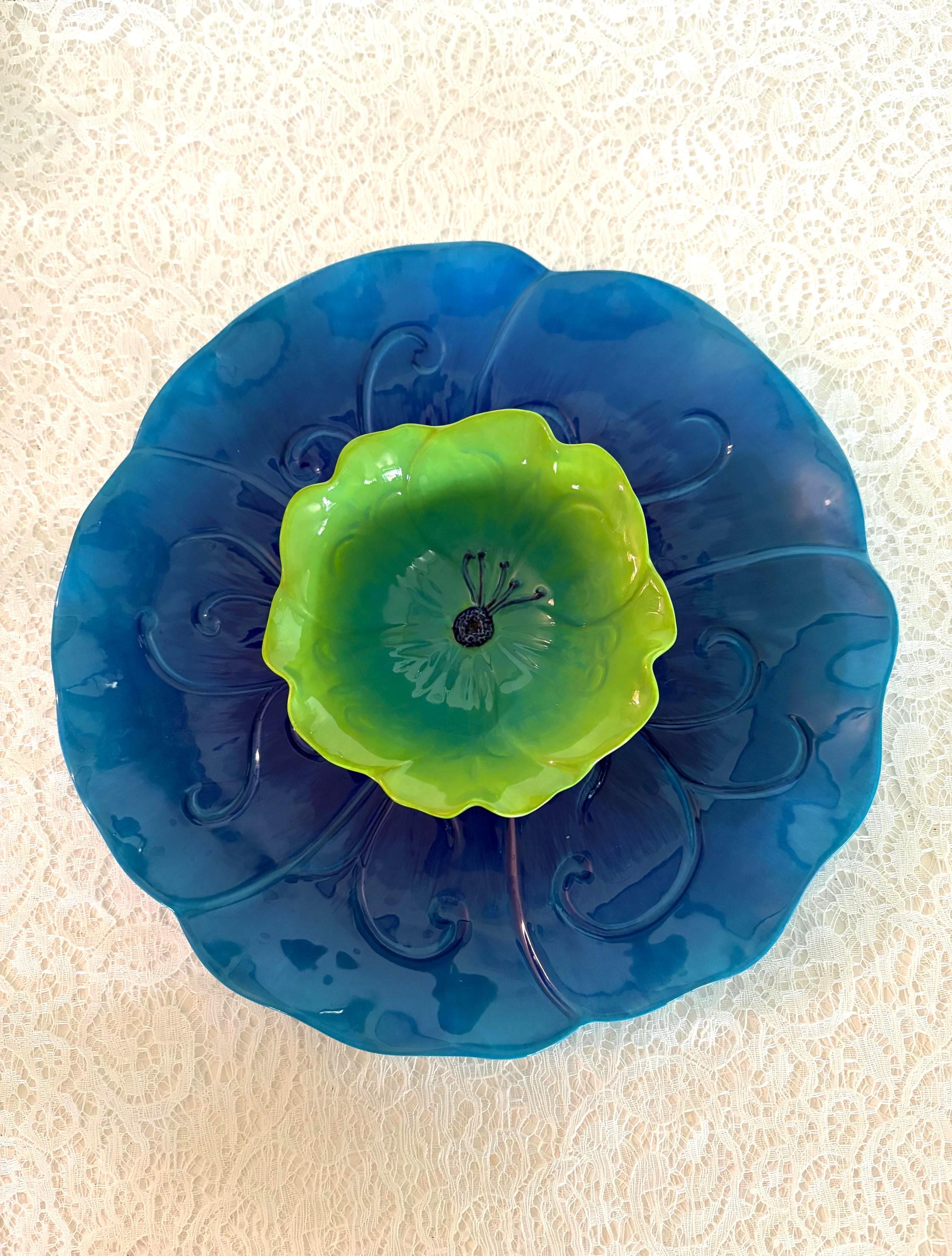   Blue Flower プレート4＋1枚セット Blue Floral Flower Chip and Dip Serving Set, Glazed Ceramic