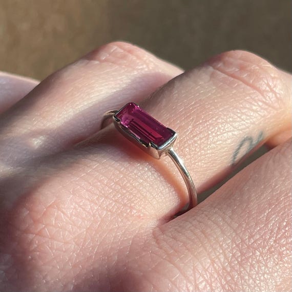 Stackable - sterling silver ring with pink baguet… - image 2