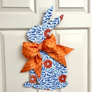 Chinoiserie Bunny Door Hanger