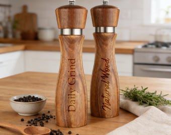 Personalized Wooden Salt and Pepper Grinder, Custom Salt or Spice Grinder, Kitchen Cooking Gift for Mom, Housewarming Wedding Birthday Gift