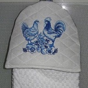 Towel Topper & Towel Rooster and Hen Delft Blue Embroidered