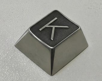 Tecla de teclado mecánico grabada a medida en aleación de titanio