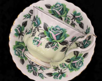 Vintage Royal Albert Lakeside Series “Grasmere” Teacup and Saucer