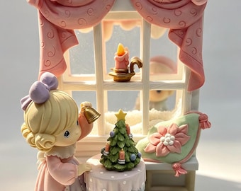 Vintage Precious Moments Christmas Figurine, 2003 Enesco Holiday Window Scene