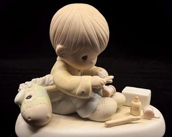 Vintage Precious Moments 1987 Love Is the Glue That Mends Figurine #104027