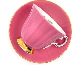 Vintage Royal Grafton Teacup and Saucer Set – Pink Teacup, Floral Basket Interior