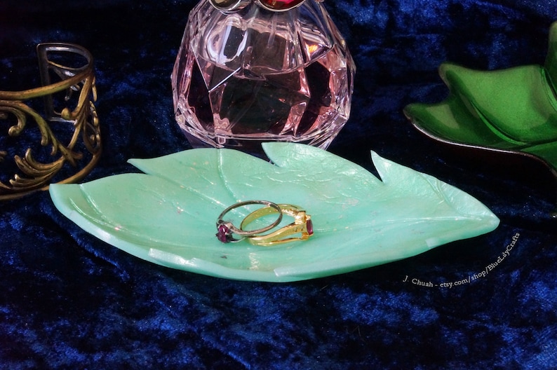 Small Jewellery Dish Iridescent Green Opal Shimmer Effect Decorative Plate Ring Holder made with Polymer Clay