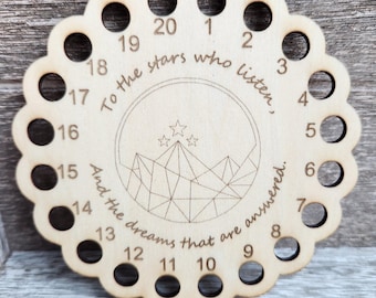 Organiseur de fil dentaire ACOTAR en bois gravé au laser 20 trous