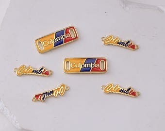 10 Stück Kolumbien-Emaille-Anhänger, vergoldete Kolumbien-Buchstabenverbinder, besondere Anhänger für die Schmuckherstellung (DIY-Armbänder und -Halsketten)