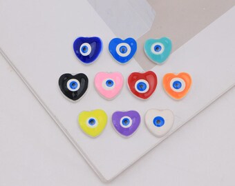 Conjunto de 5 peças de contas de madrepérola em formato de coração esmaltado, com detalhes em formato de coração, ideais para confecção de joias e artesanato.