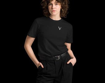 VANTA Katana V Minimal Tee | Minimalist Streetwear Tee