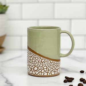 Stoneware Crackle Mug 12oz avocado