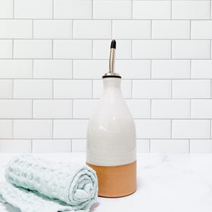 Rustica olive oil bottle
