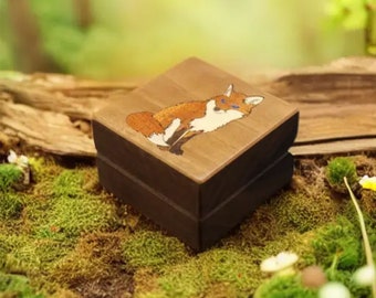 Ring Box Inlaid with a Sitting Fox. Free Shipping and Engraving. RB-94