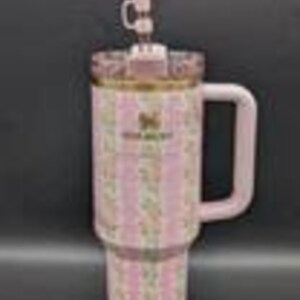 Stanley X Love Shack Fancy Quencher - 40oz Blooming Heirloom Edition New bild 4