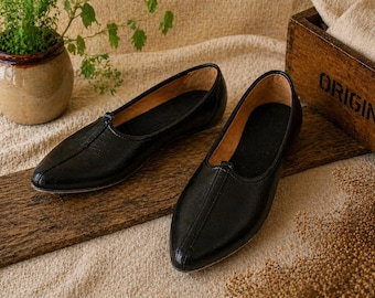 Herren Schwarz Punjabi Jutti, Handgefertigte Kunstleder Mojaris, Ethnische Khussa Schuhe
