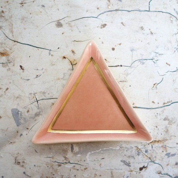 peach and gold triangle ring dish